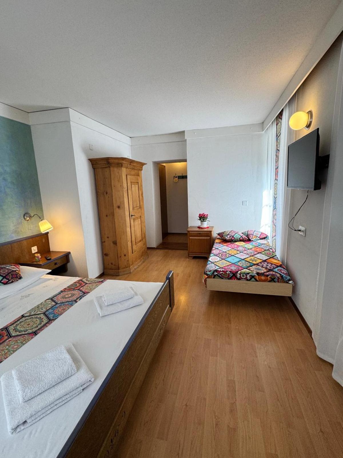 Hotel Post Cunter Biancardi Savognin Exterior foto